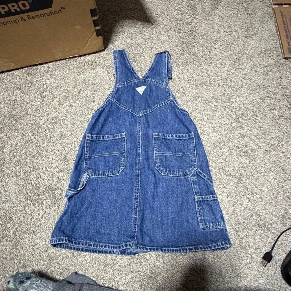 OshKosh Bgosh •	very good